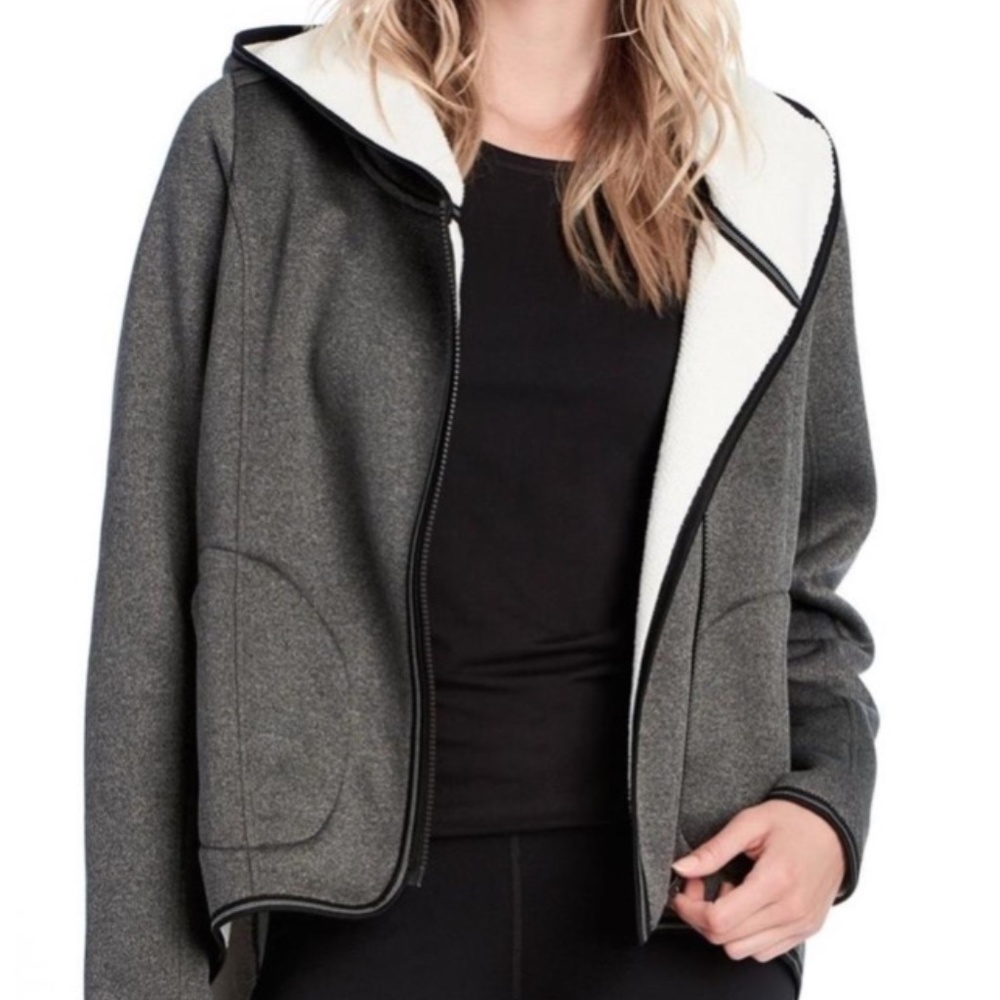 Lolë light grey hooded cardi-jackett with an asymmetrical front zipper size L